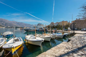  Stan Stari Grad Budva  Будва